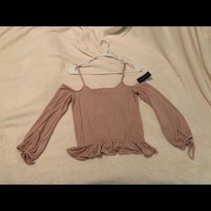 soft & sexy cold shoulder top